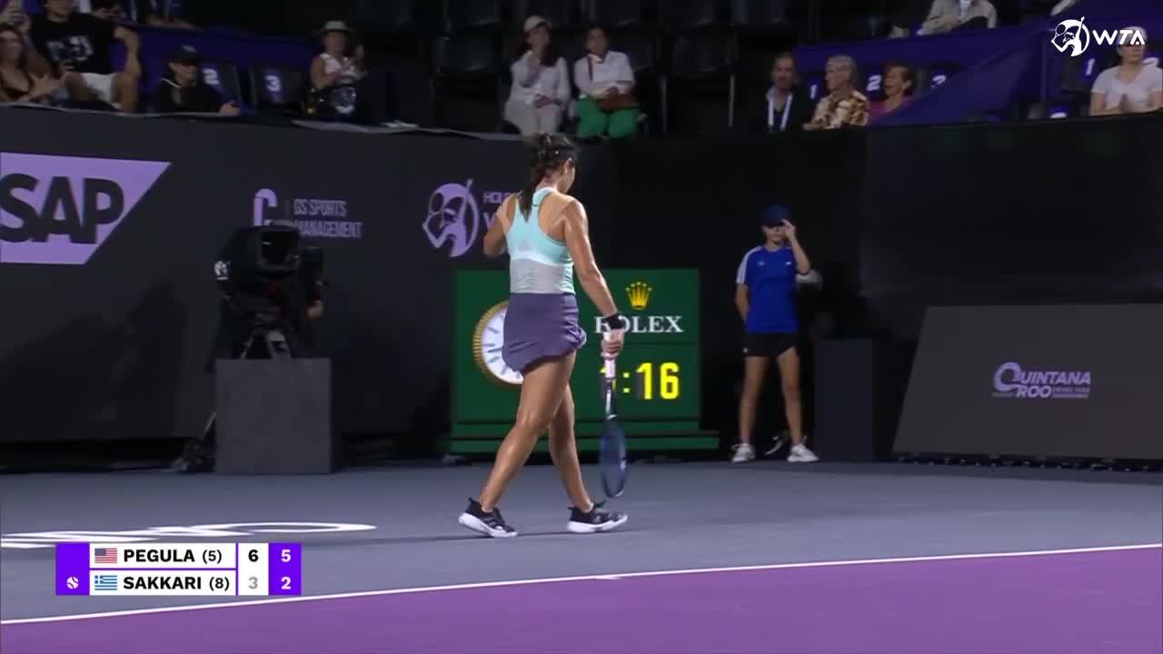 From underestimated to undefeated, Pegula on a tear at WTA Finals