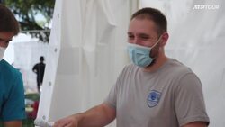 Lajovic Leads Behind-The-Scenes Tour In Belgrade