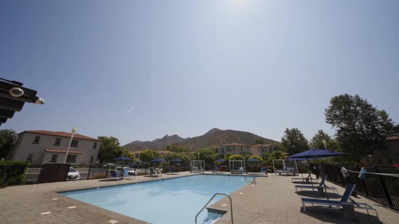 MISSION HILLS APARTMENT HOMES Updated October 2024 72 Photos & 25