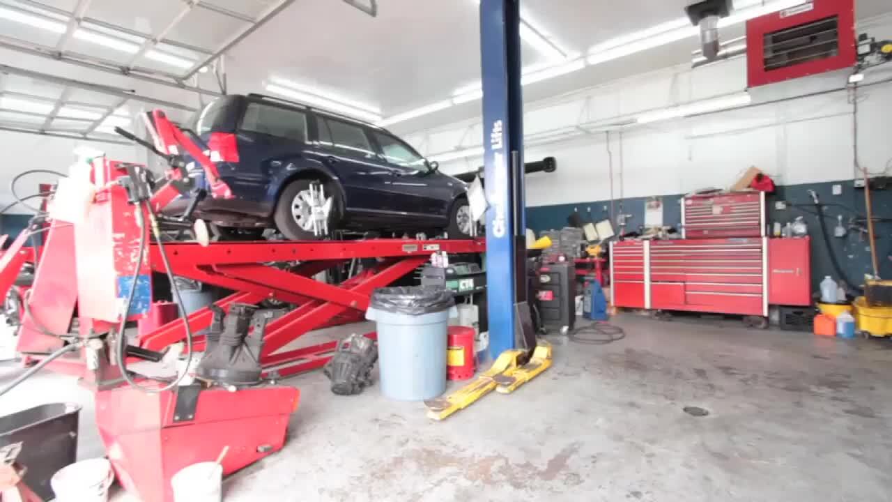 Photos of METRO MOTOR EXXON Updated August 2024 37 Photos & 37 Reviews 1601