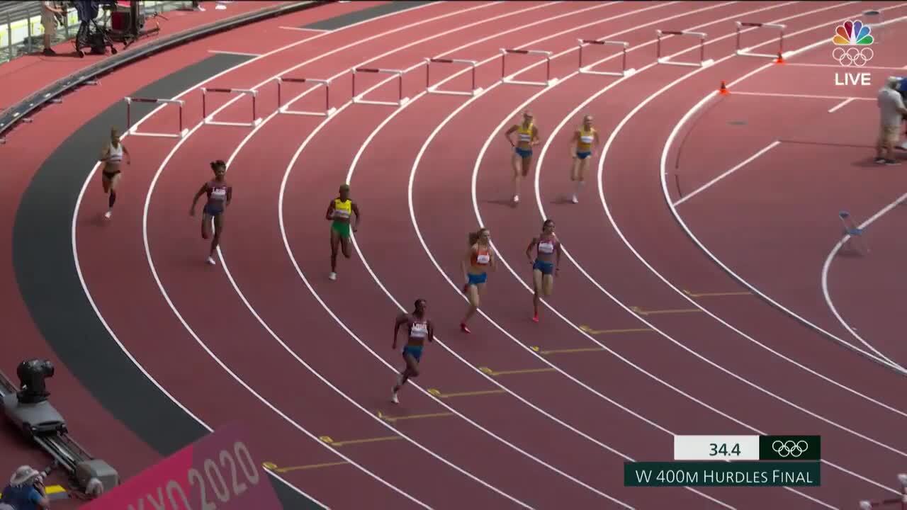 Sydney McLaughlin Wins Gold and Breaks a World Record Ahead of Dalilah Muhammad in the Women's 400-Meter Hurdles Final | Track & Field | Tokyo