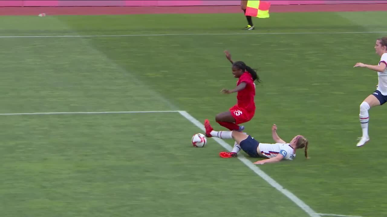 Becky Sauerbrunn Makes a Potential Goal-saving Tackle While Competing in Tokyo | Soccer | Tokyo 2020