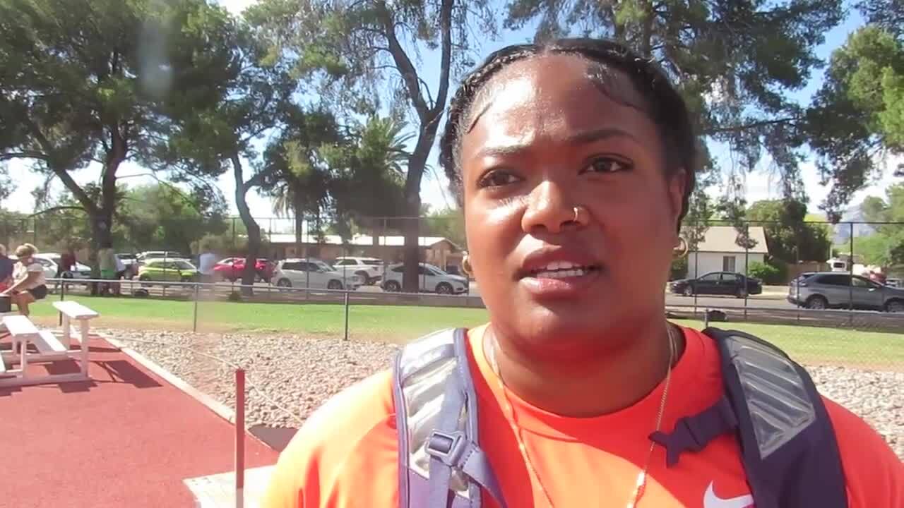 Laulauga Tausaga-Collins wins US' first women's discus world