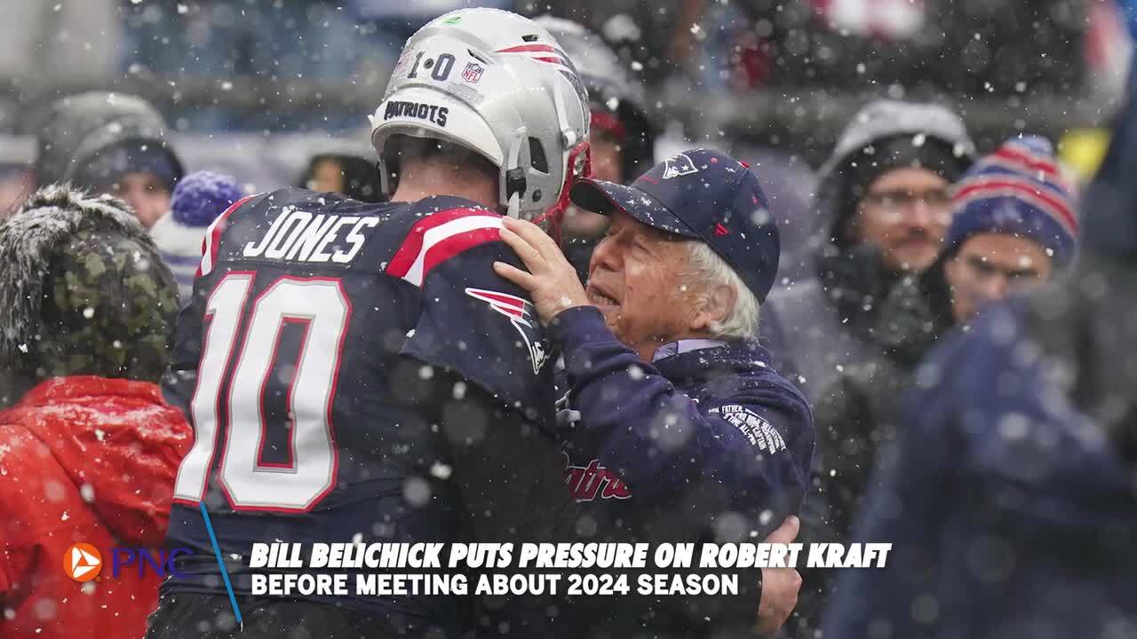 Bill Belichick and Robert Kraft Ended Final Press Conference With Really  Awkward Moment - Sports Illustrated