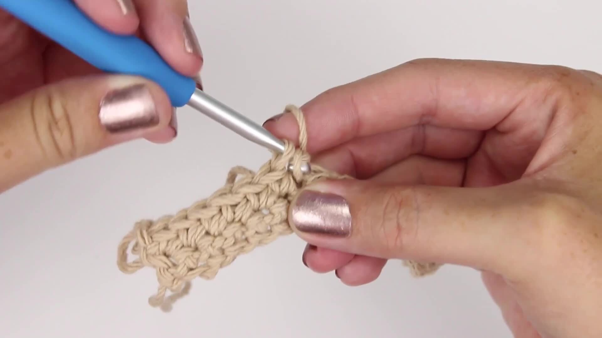 Loop Stitch (Left-Handed)