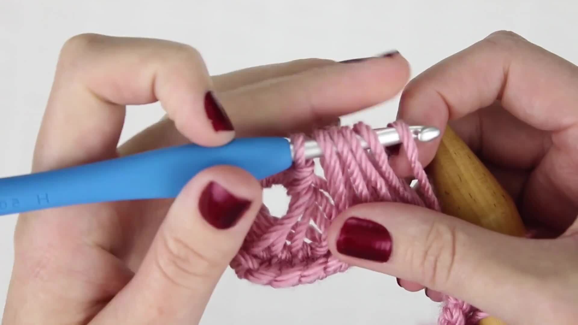 Broomstick Lace Stitch (Left-Handed)