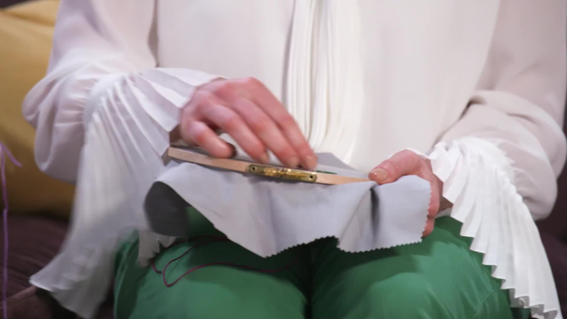 Flowers & Flat Leaves