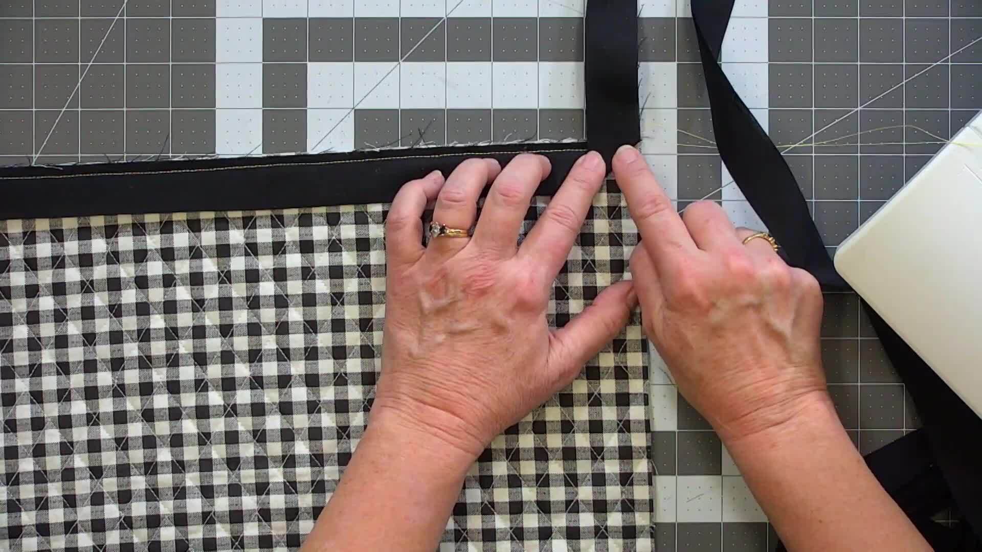  Bonus Project: Quilted Machine Cover