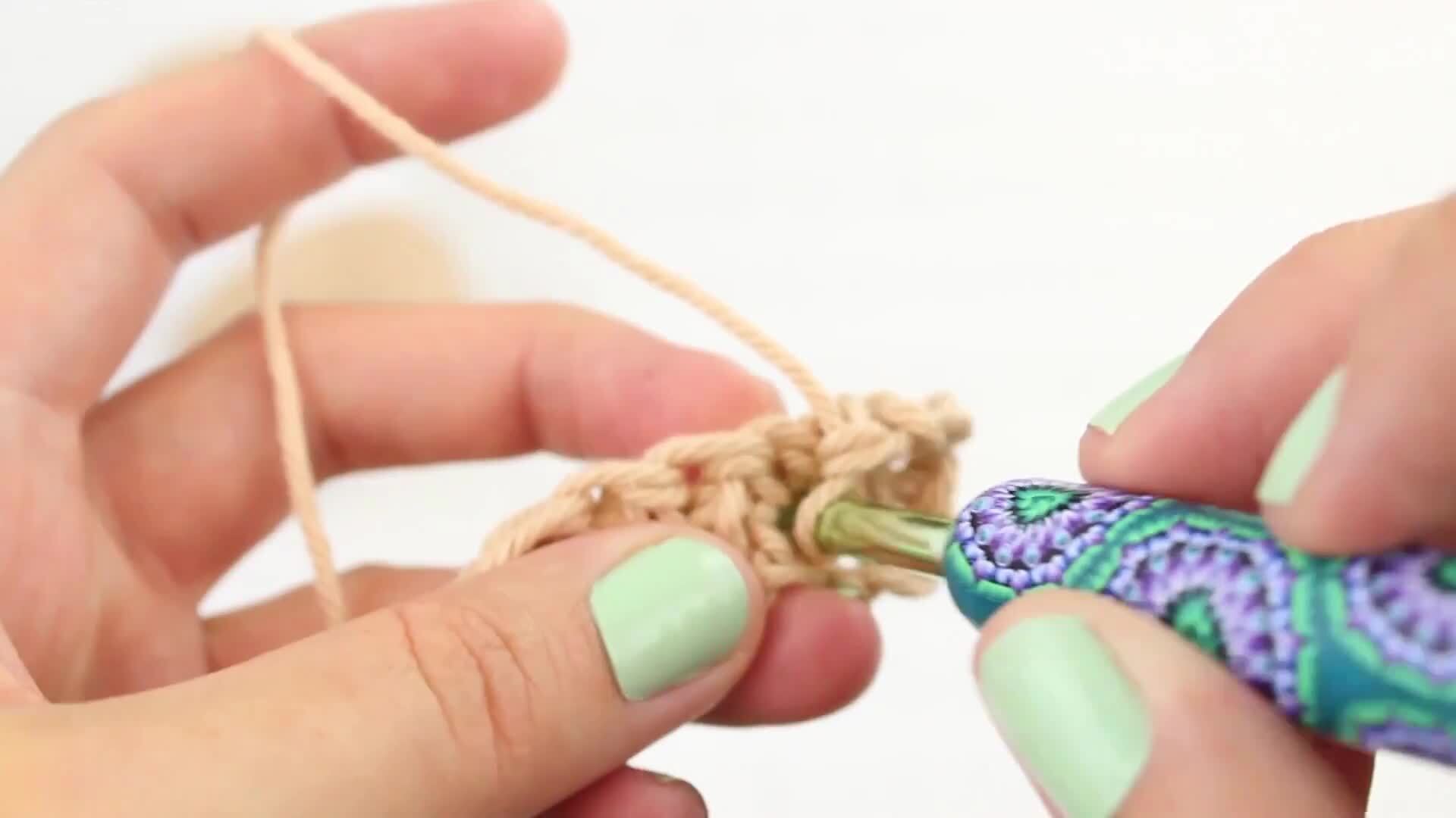 Alternating Spike Stitch