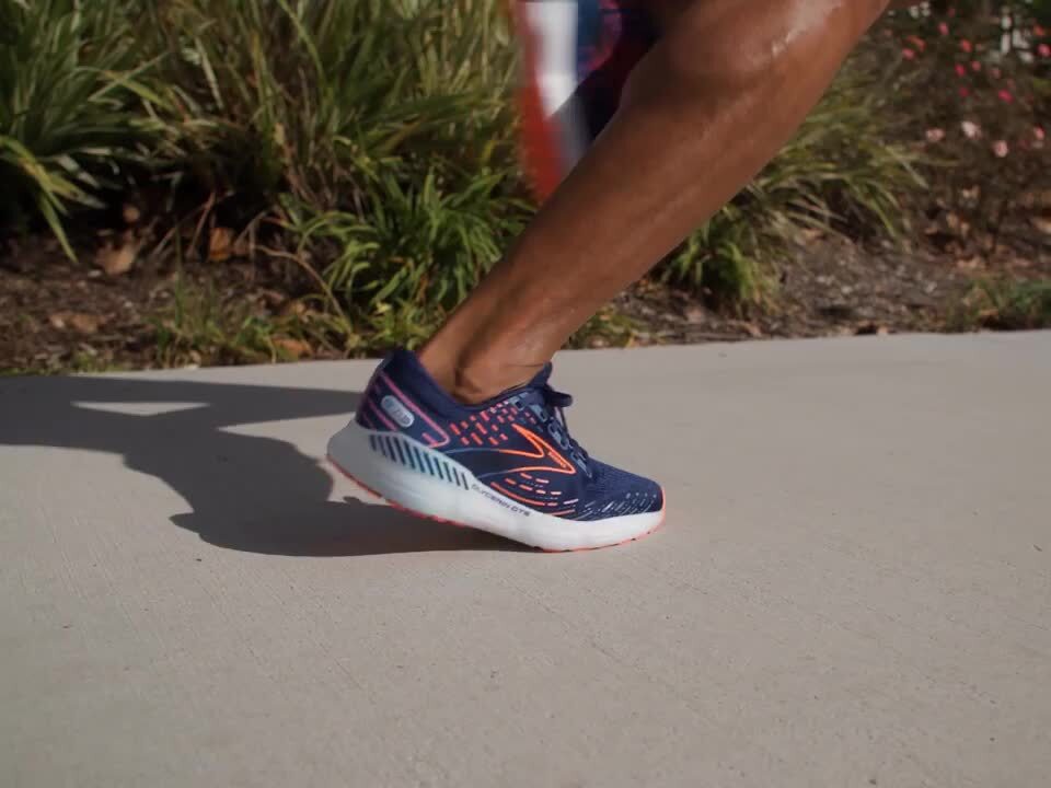 Brooks Glycerin GTS 20 Review: Des Linden was Right