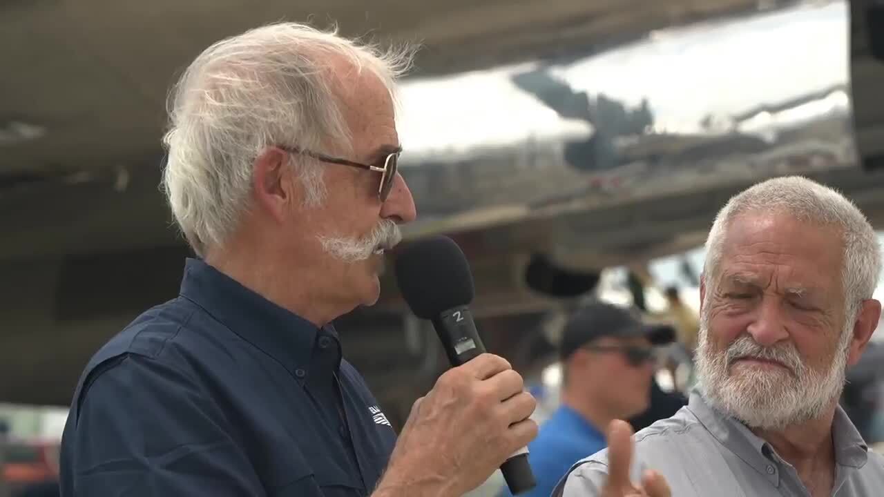 AirVenture 2025 Plane Talk With Jim “JD” Dale, Jeff “El Jefe” Whitesell, & Christine Scholl And The C-121A Constellation “Bataan”