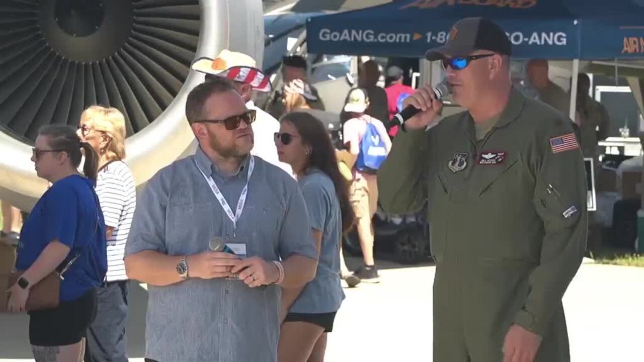 AirVenture 2025 Plane Talk With Maj. Bill Peters And The KC135R 