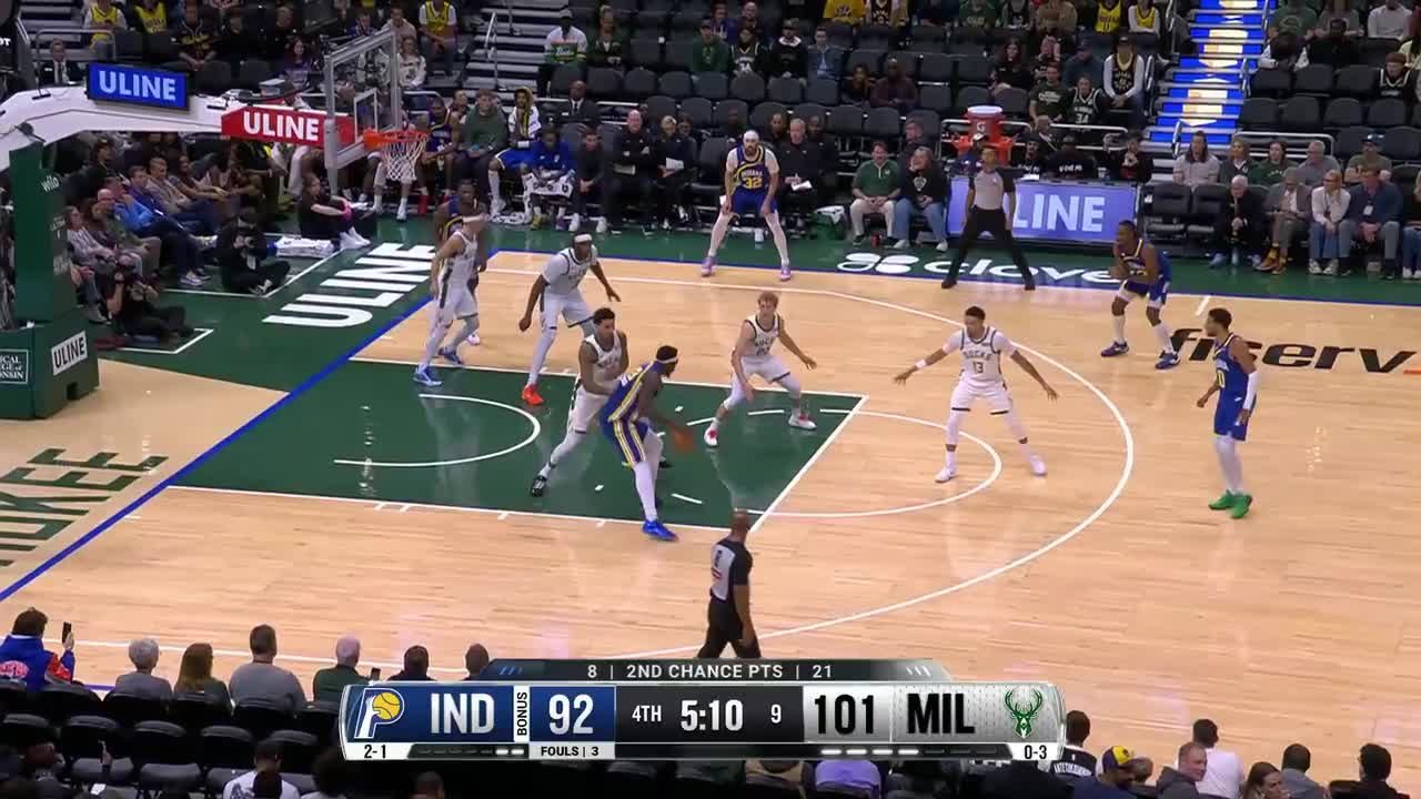 Pascal Siakam with the 2 Pt