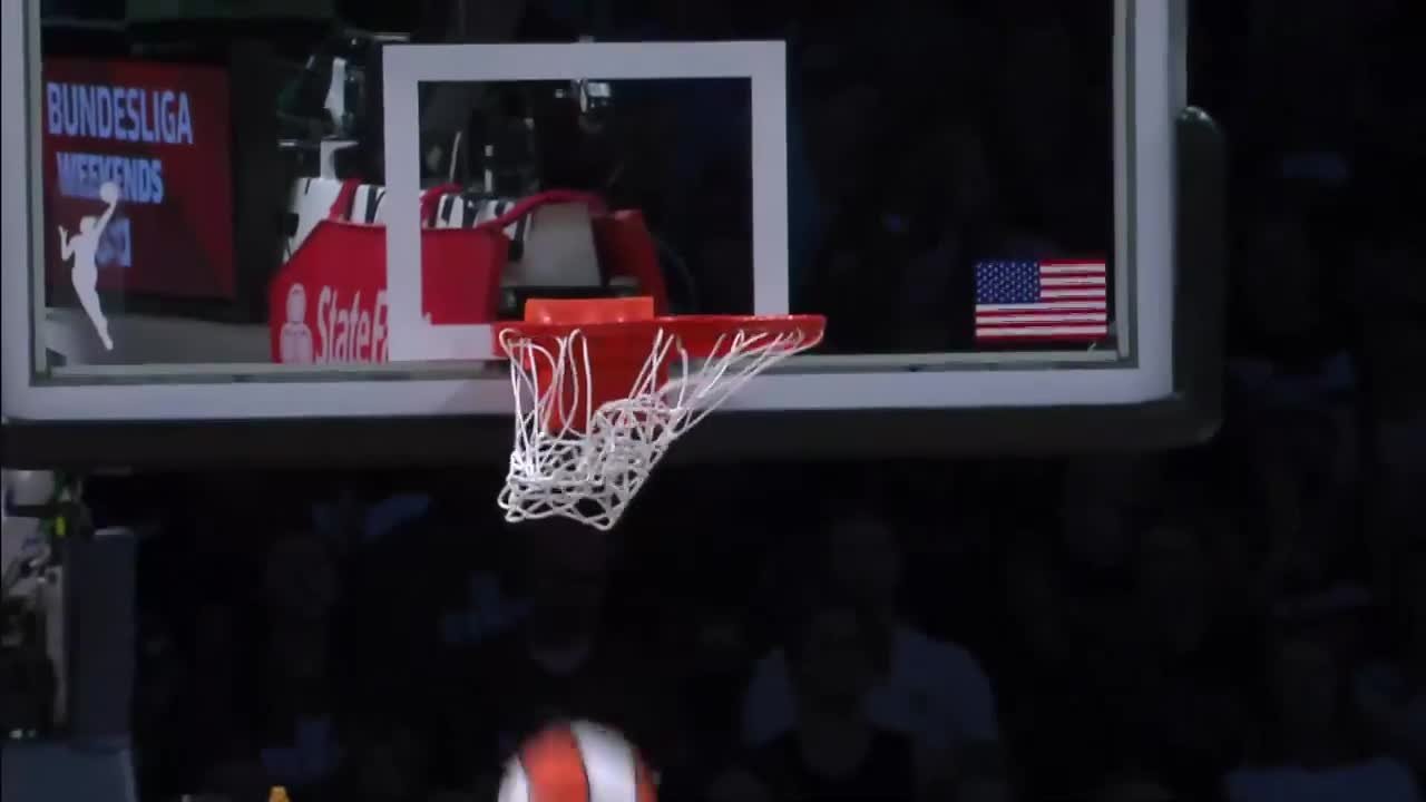 Cecilia Zandalasini Top Points vs. Minnesota Lynx