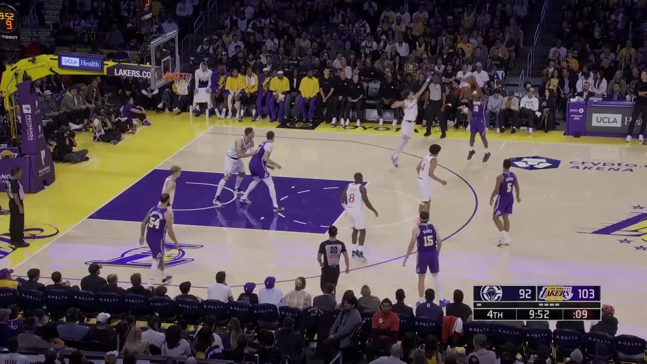 Collin Sexton hits from way downtown