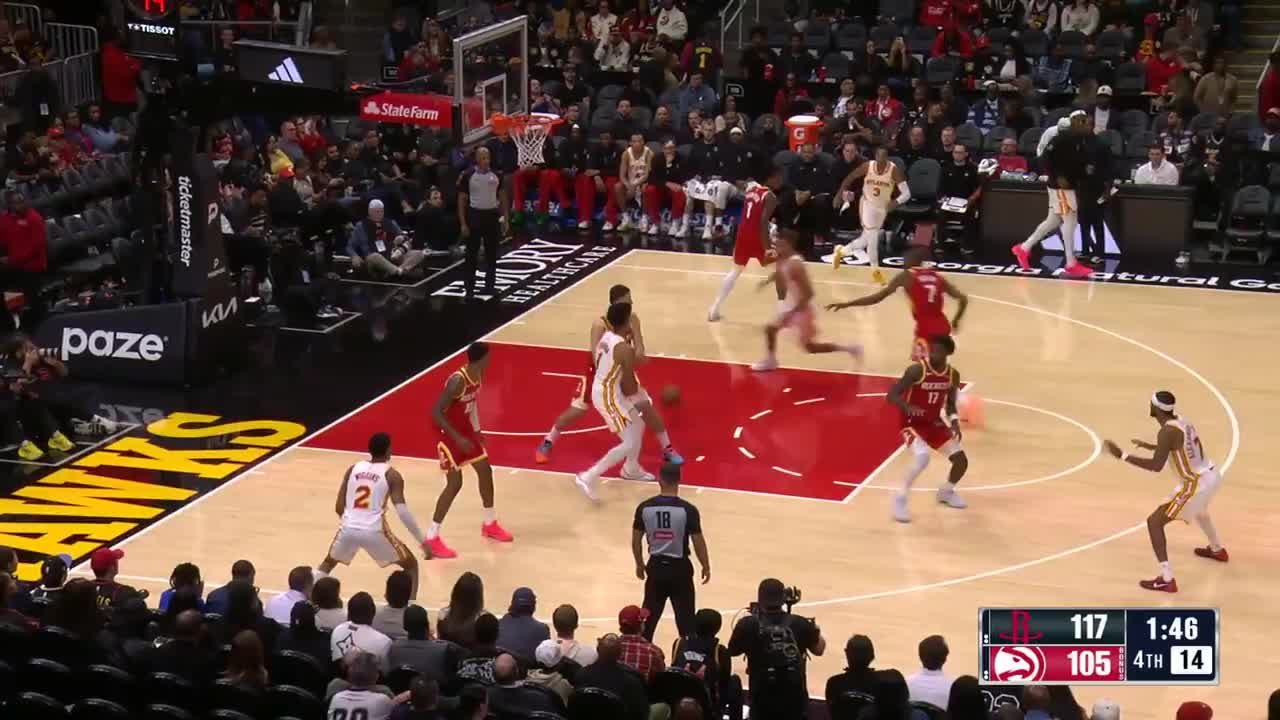 Dyson Daniels hammers it home
