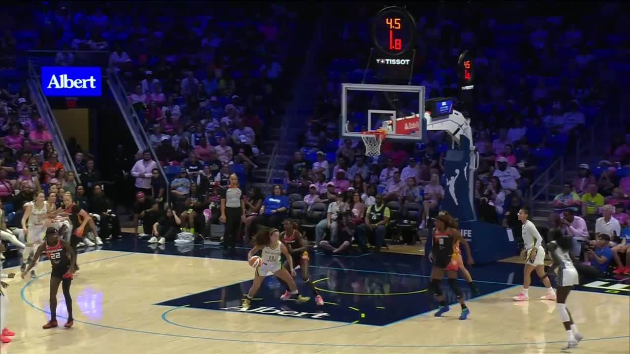 Maddy Siegrist Top Points vs. Connecticut Sun