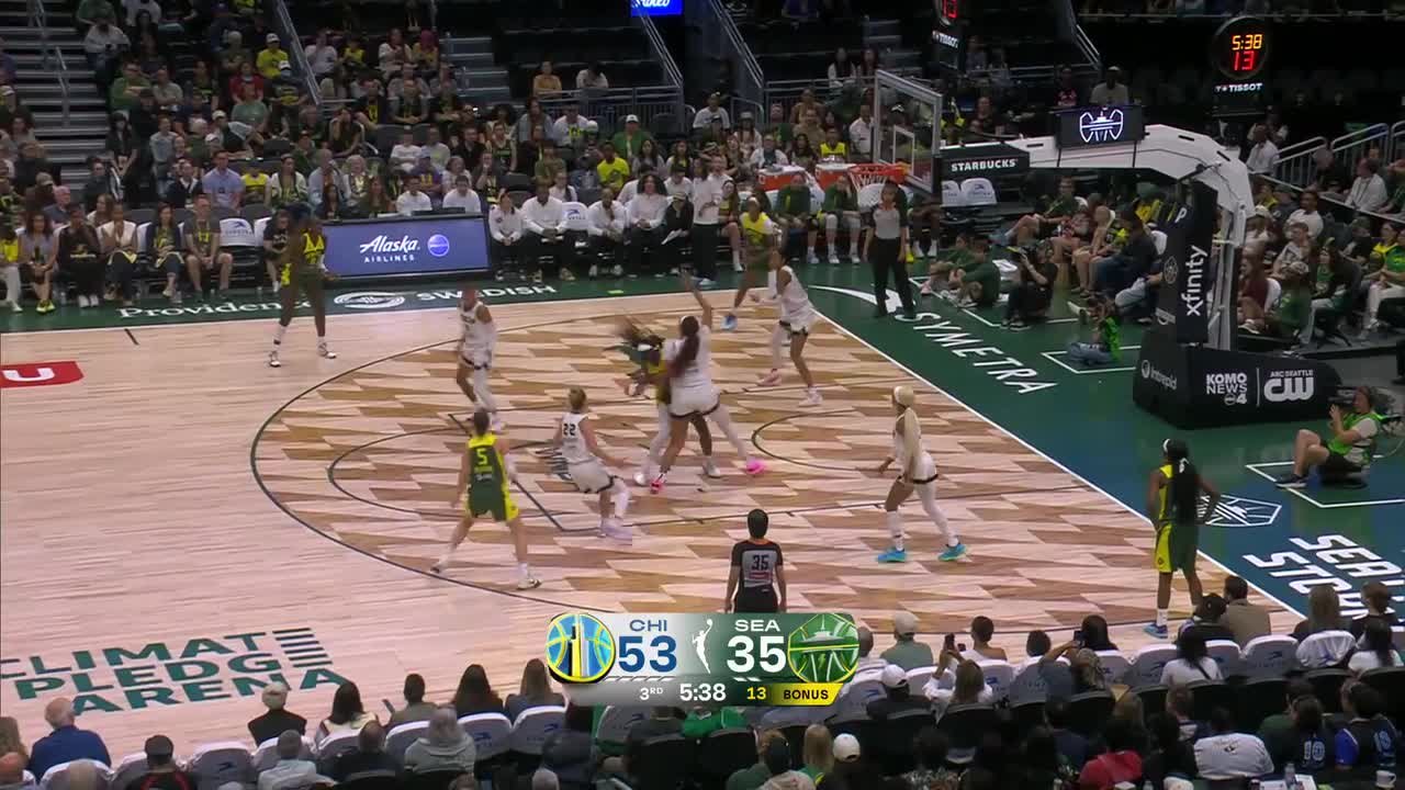Dominique Malonga Top Points vs. Chicago Sky