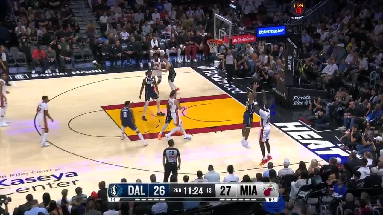 What a shot by Bobby Portis