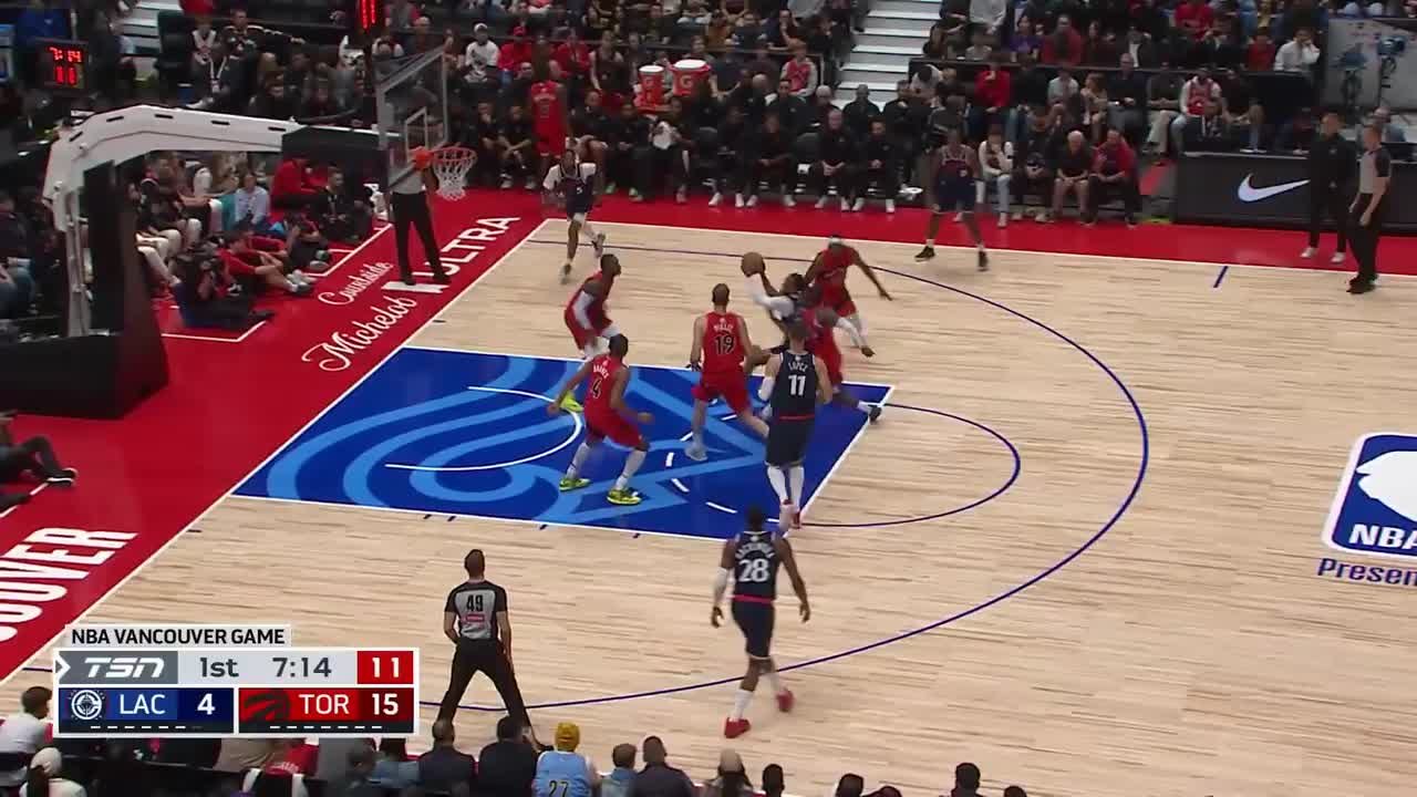 Derrick Jones Jr. throws it down!