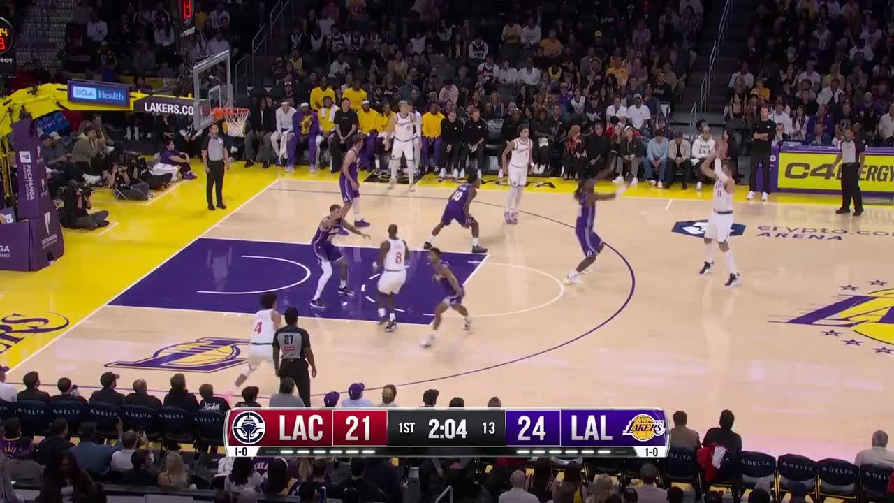 Brook Lopez hits from way downtown