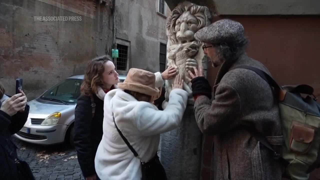 Italy Makes Ancient Sites Accessible for Visually Impaired Visitors