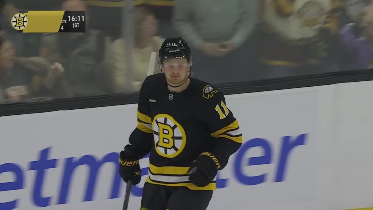 Casey Mittelstadt with a Goal vs. Nashville Predators