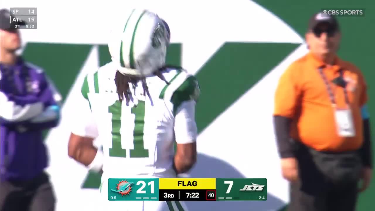 Can't-Miss Play: Geno Smith dials launch codes to Omar Cooper Jr. for 60-yard gain vs. Dolphins