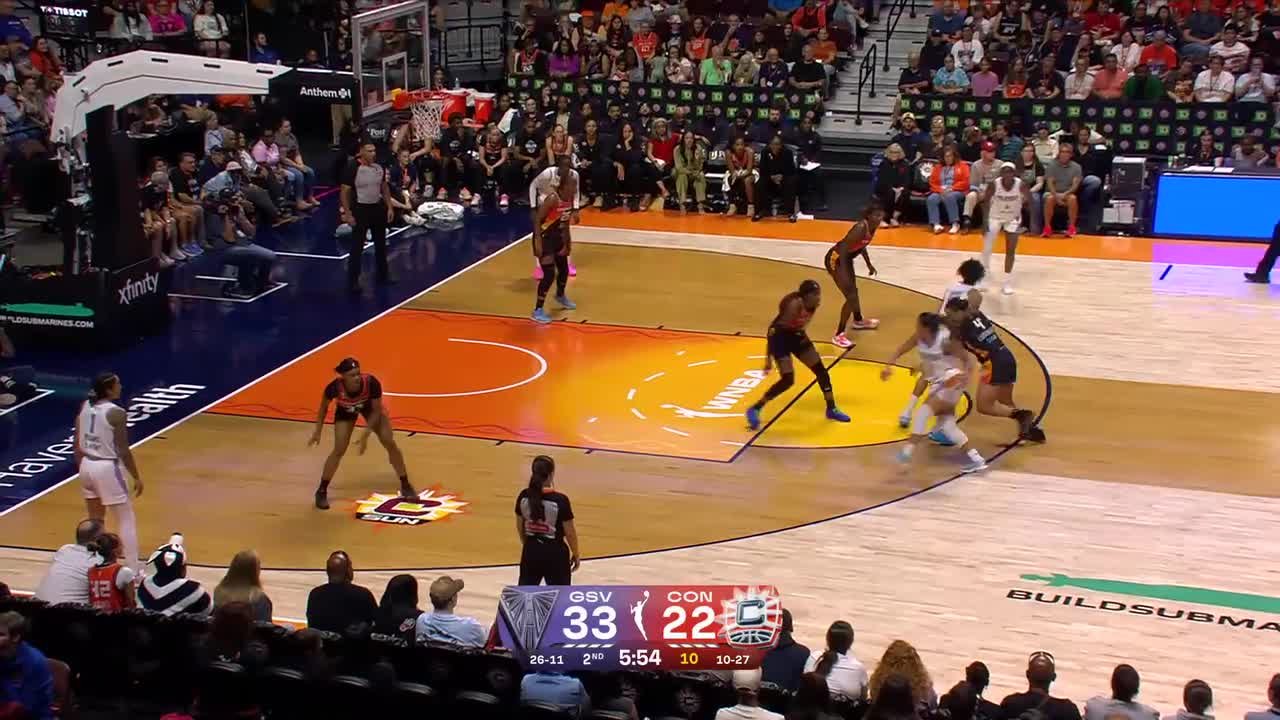 Janelle Salaun Top Points vs. Connecticut Sun