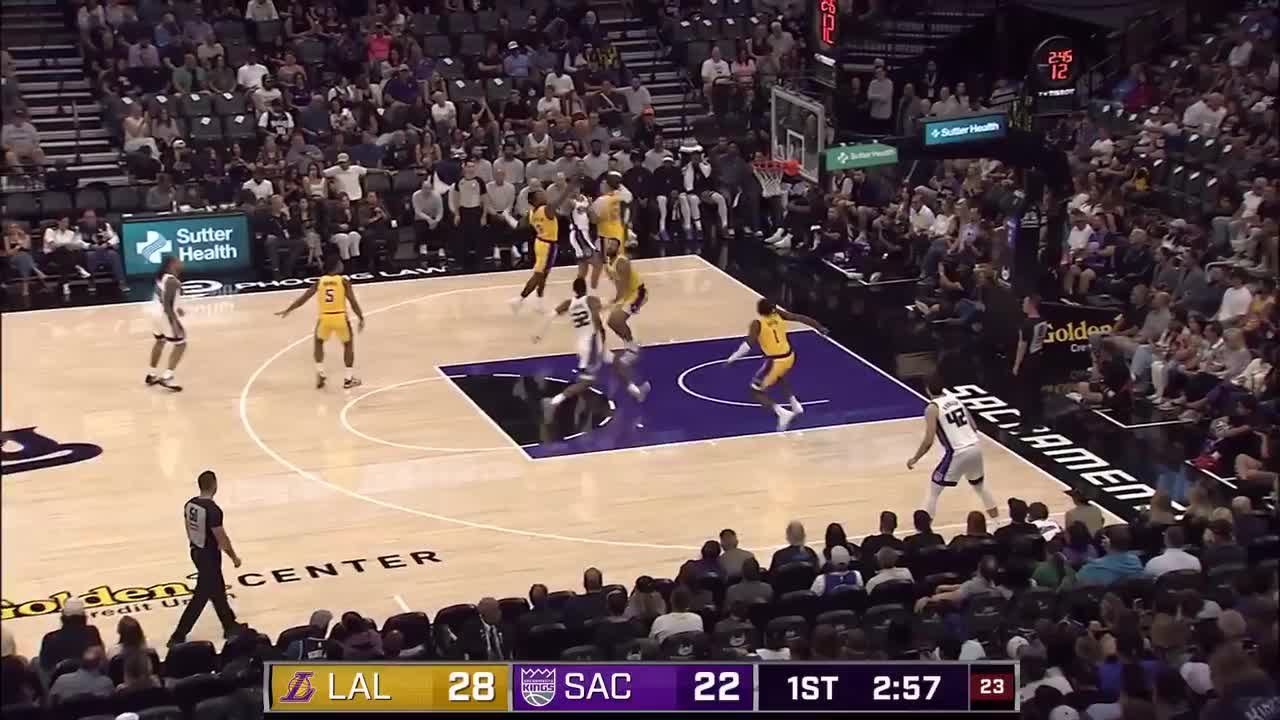 Dylan Cardwell skies for the big oop