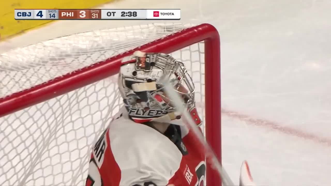 CBJ@PHI: Johnson scores goal