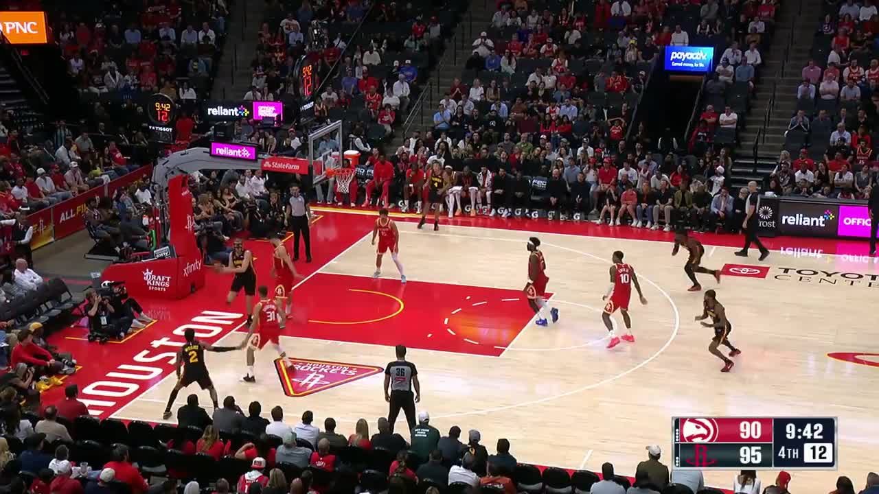 Nickeil Alexander-Walker hits from way downtown
