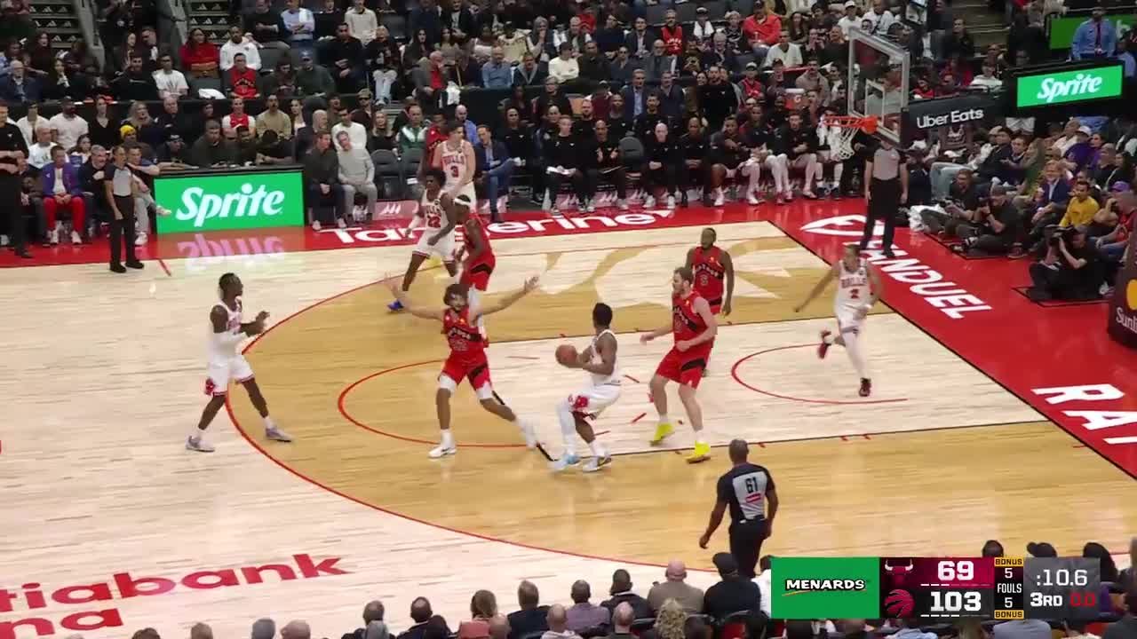 Josh Giddey rises up and throws it down