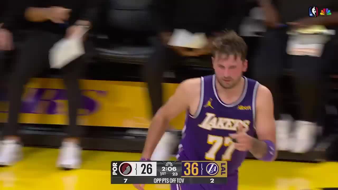 Luka Dončić with the great assist!