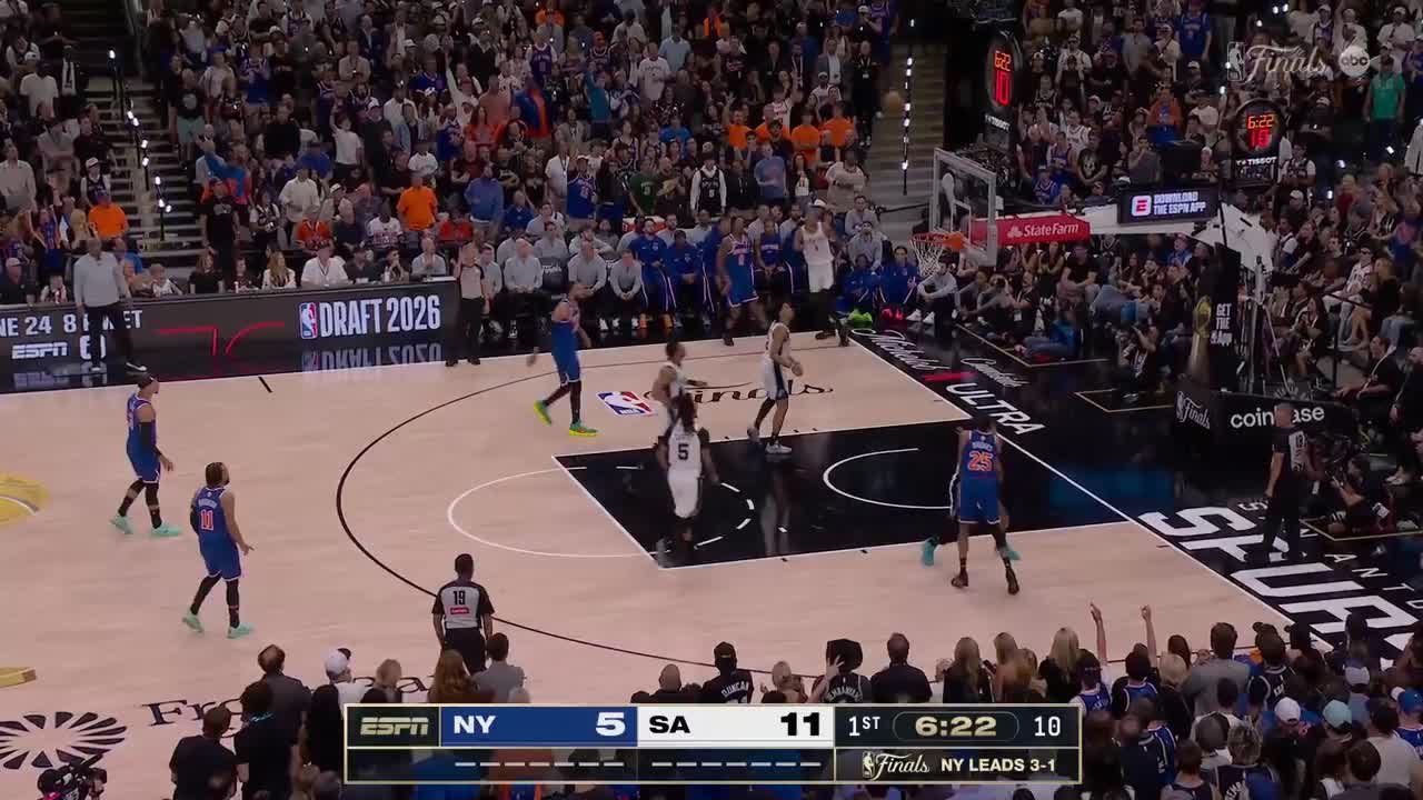OG Anunoby sinks it from downtown