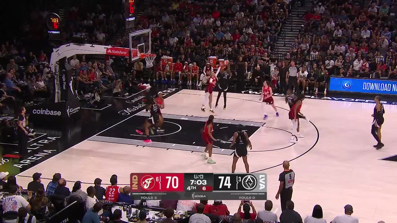 Chelsea Gray Top Points vs. Indiana Fever