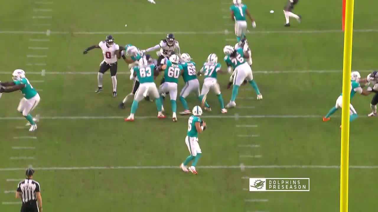 Can't-Miss Play: Jalen Tolbert's acrobatic catch wows the crowd in Miami