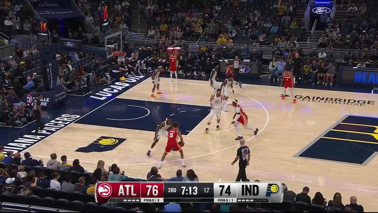 Onyeka Okongwu rises up and throws it down