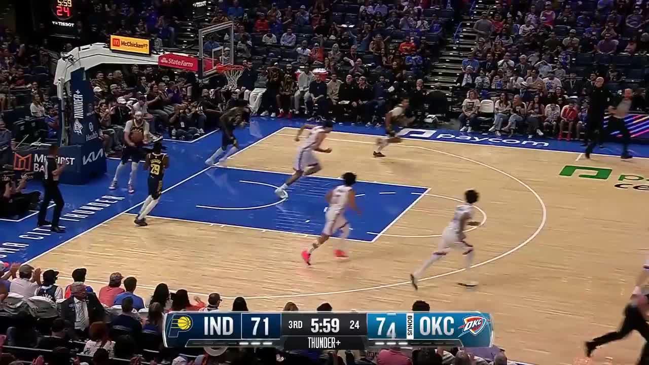 Aday Mara with the flush