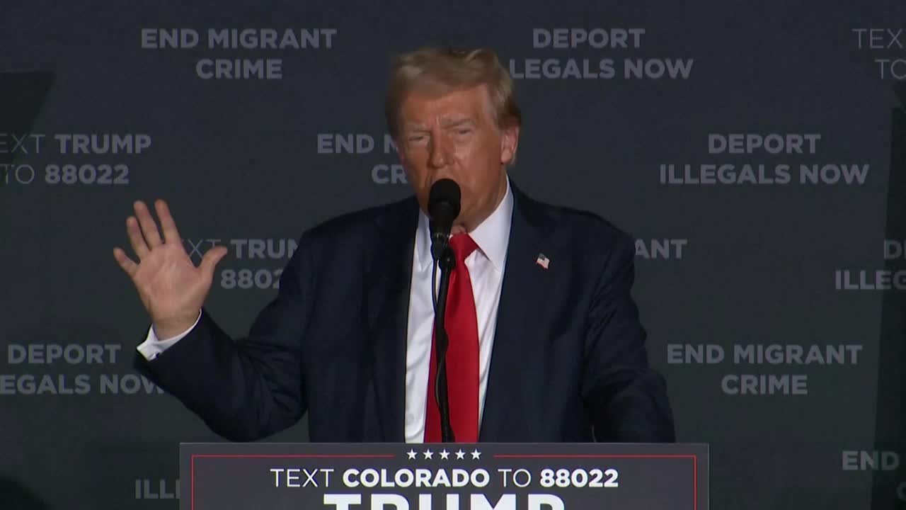 米選挙戦：トランプ大統領、再び移民を悪者扱い