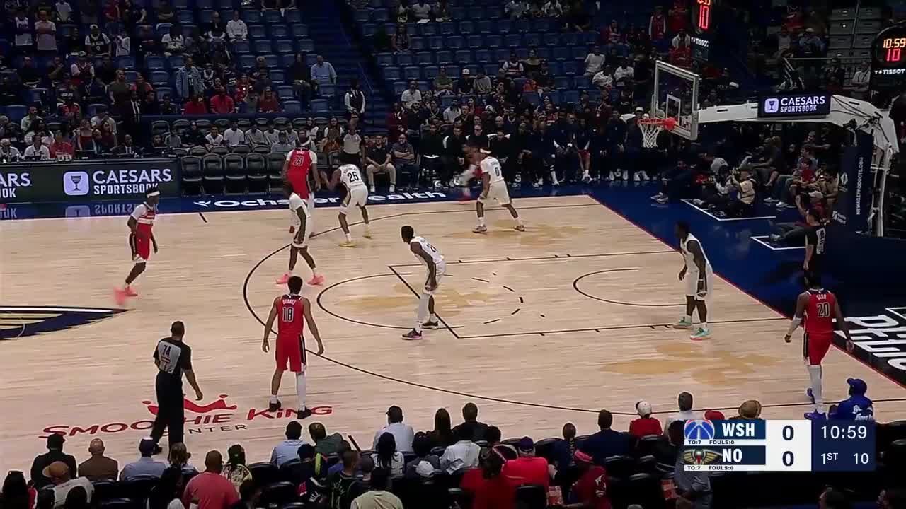 Trae Young sets up the nice finish