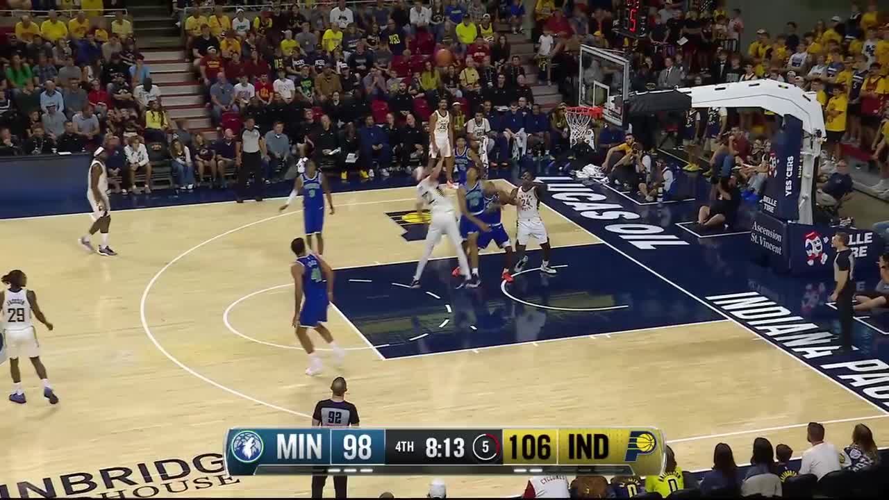 Cody Williams throws it down!