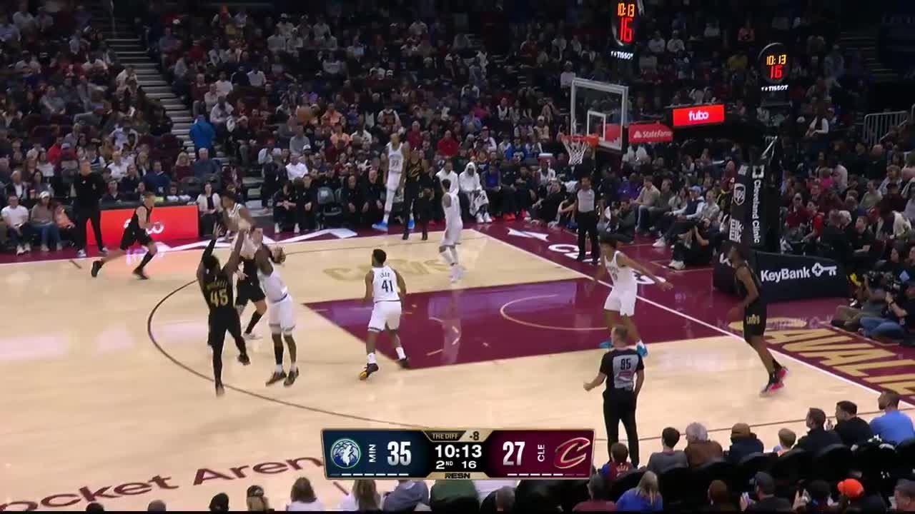 Donovan Mitchell hits from way downtown
