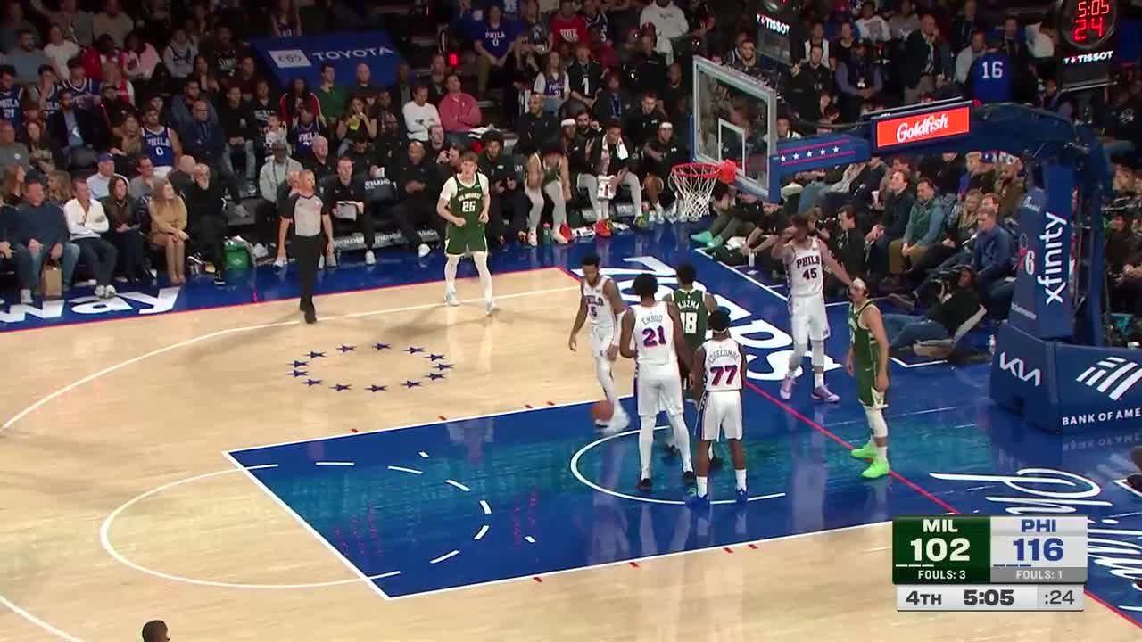 Philadelphia 76ers vs. Milwaukee Bucks - Game Highlights