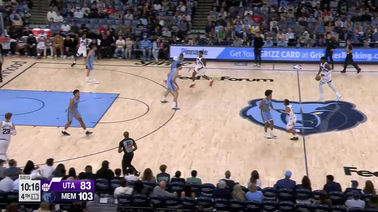 Jaren Jackson Jr. hits from way downtown
