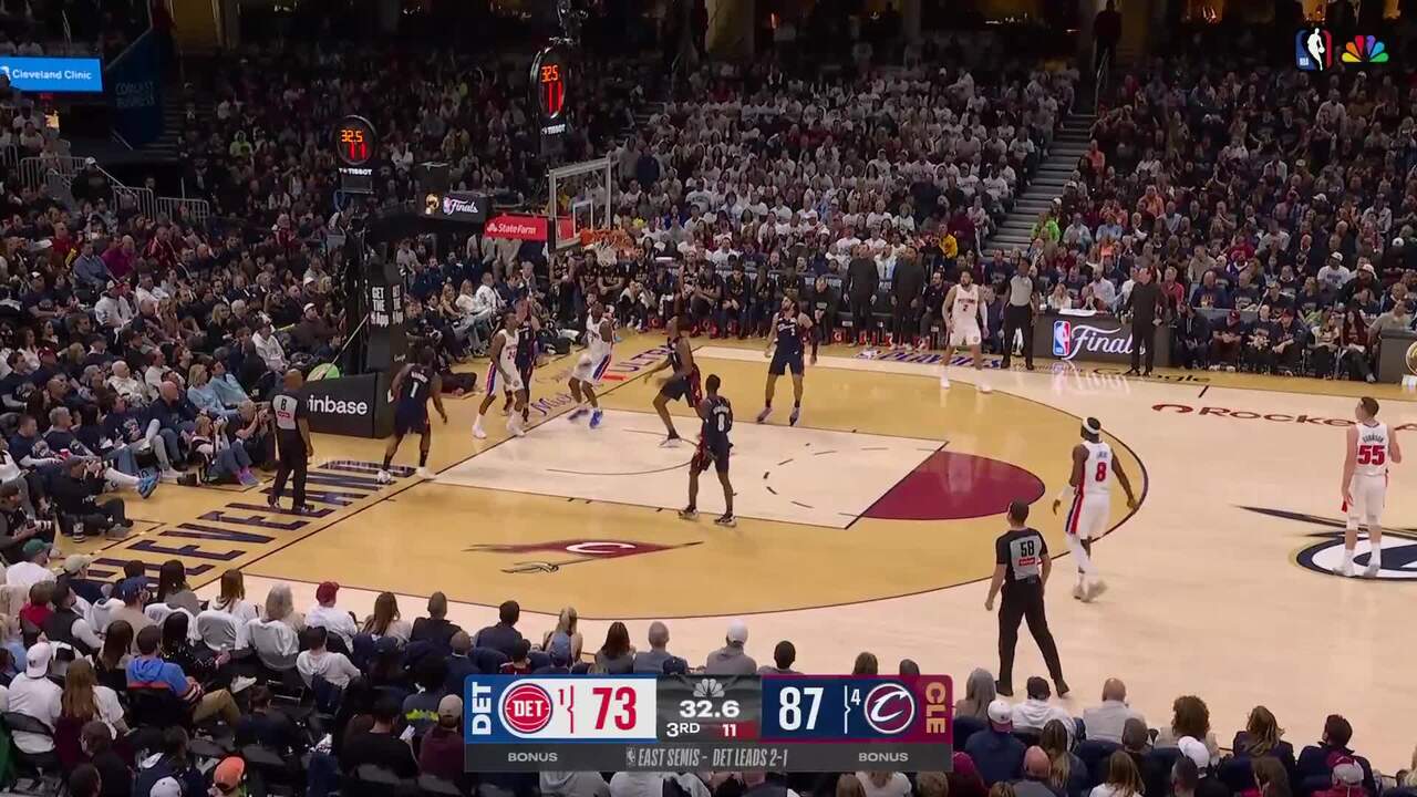 Daniss Jenkins with the nice feed image