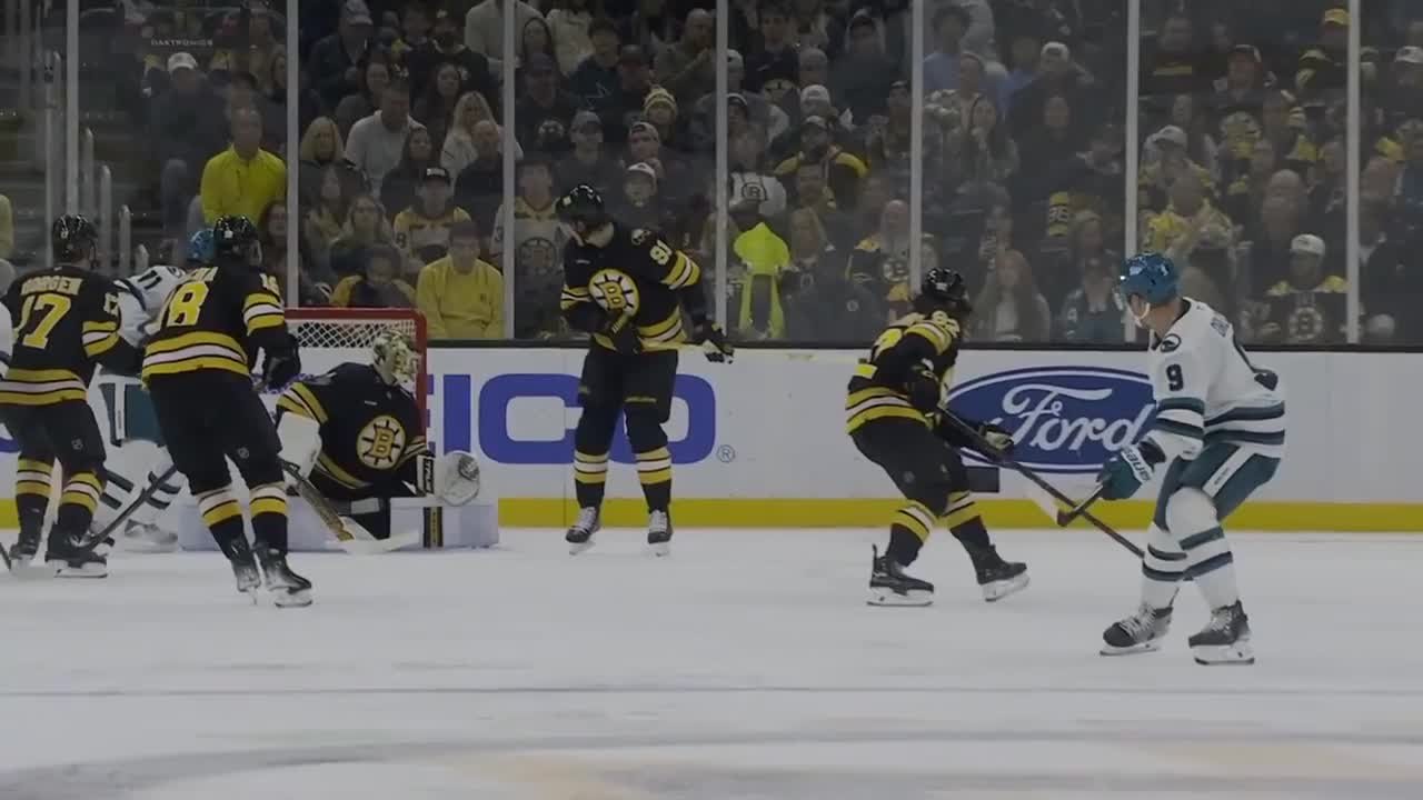 Boston Bruins vs. San Jose Sharks - Game Highlights