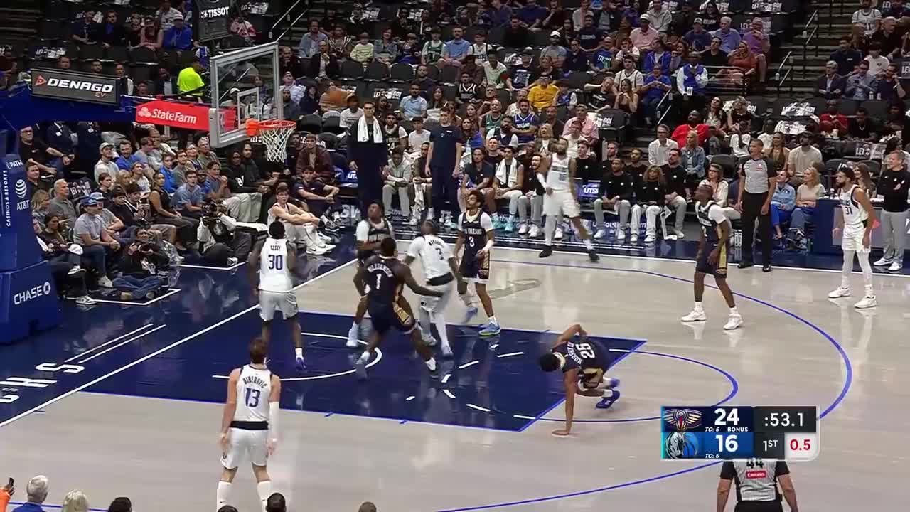 Naji Marshall with the last basket of the period