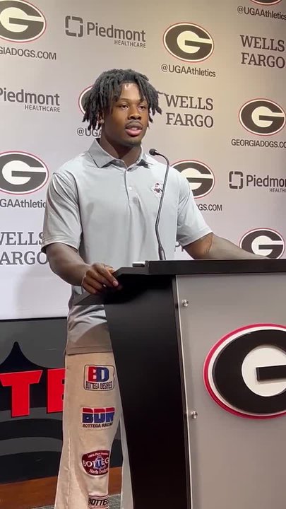 WATCH Georgia RB Chauncey Bowens on backfield 'putting in the work