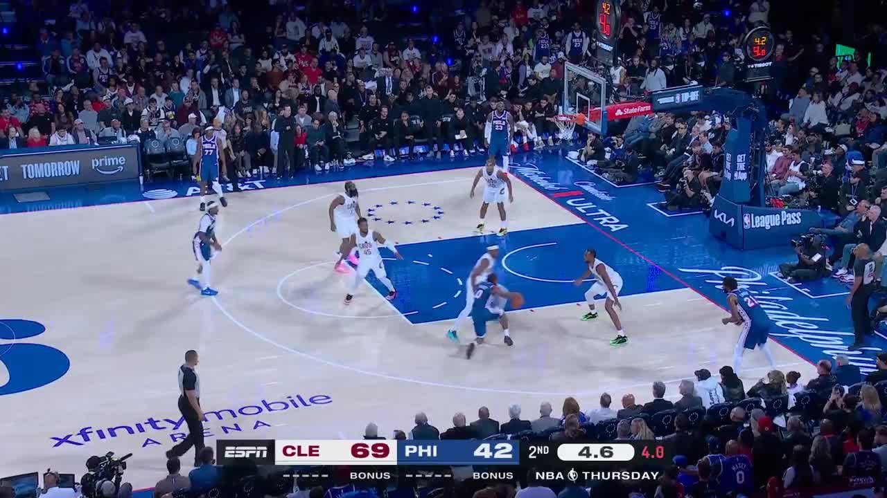 Joel Embiid sinks the shot at the buzzer